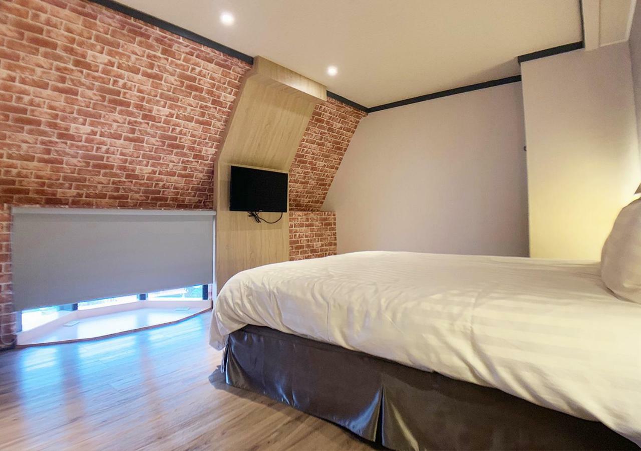 Win Inn Tainan Hotel I Ngoại thất bức ảnh
