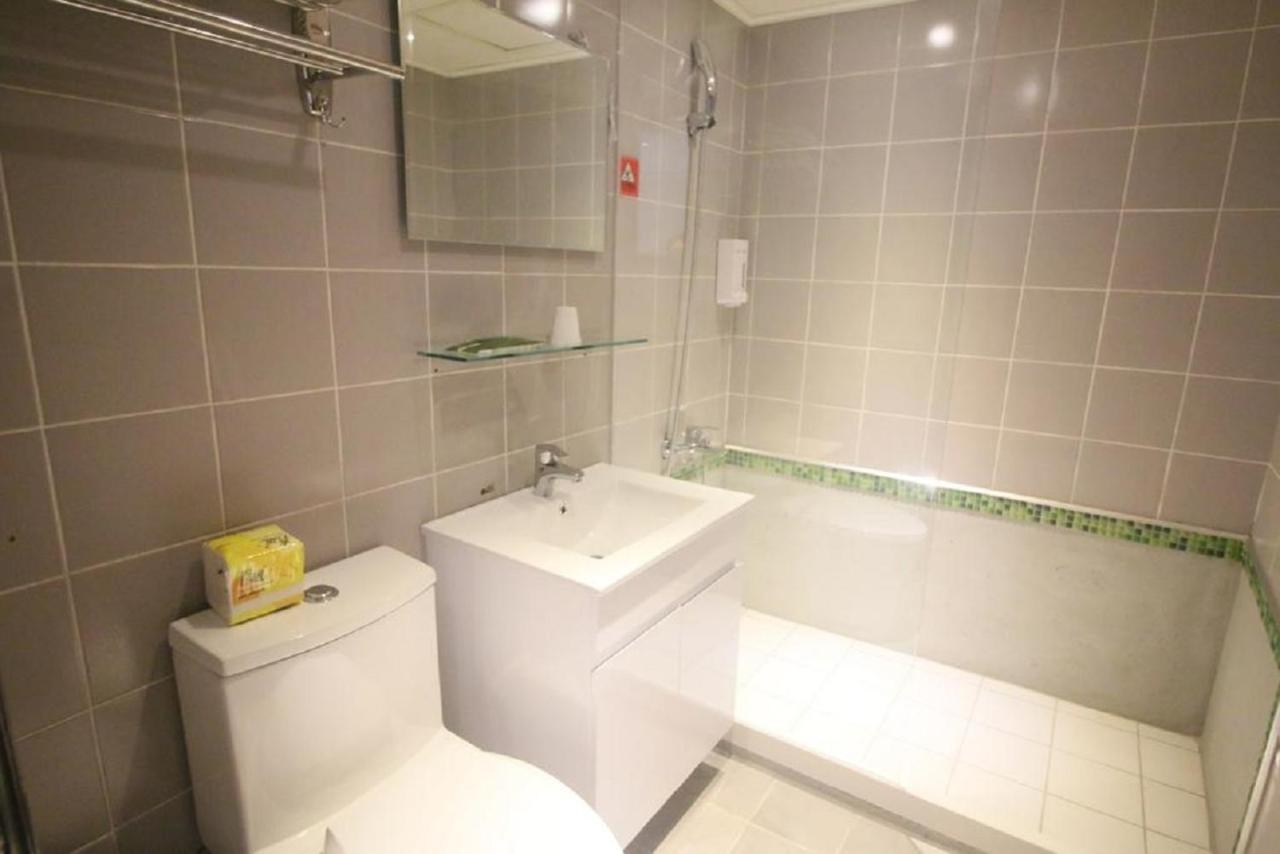 Win Inn Tainan Hotel I Ngoại thất bức ảnh
